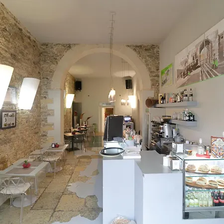 Al Postale 17 Erice